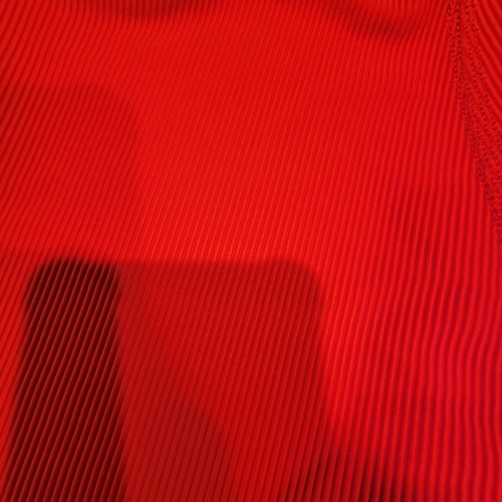 Beach Riot Bike Shorts Ribbed Red Women's Size Small - Picture 10 of 10